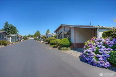 3611 I Street NE #10, Auburn, WA 98002 - Photo 1