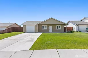 220 N Charles Ave, Pasco, WA 99301 - Photo 1