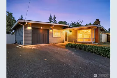 24704 21st Avenue S, Des Moines, WA 98198 - Photo 1