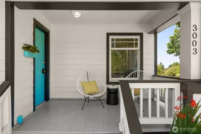 3003 44th Avenue SW, Seattle, WA 98116 - Photo 1