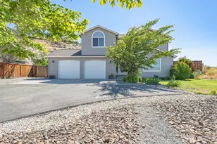 1243 Wheatridge Dr, East Wenatchee, WA 98802 - Photo 1