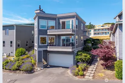 1771 SE 10th Avenue #D101, Oak Harbor, WA 98277 - Photo 1