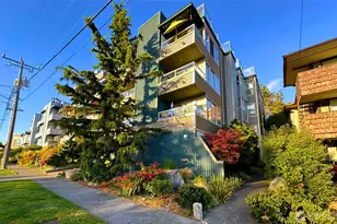 3204 Alki Ave SW, Seattle, WA 98116 - Photo 1