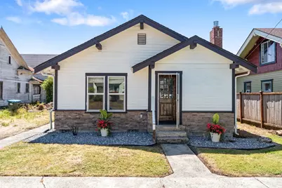 226 SW Lewis St, Chehalis, WA 98532 - Photo 1