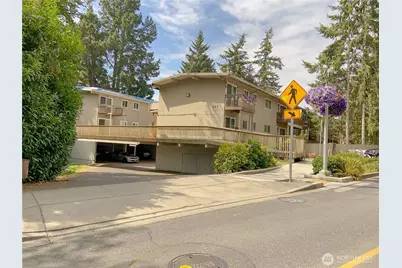 465 Winslow Way E #210, Bainbridge Island, WA 98110 - Photo 1