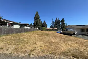 1031 W Spruce St, Port Angeles, WA 98363 - Photo 1