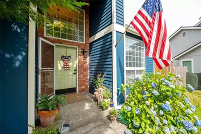 303 Jewell Street, Enumclaw, WA 98022 - Photo 1