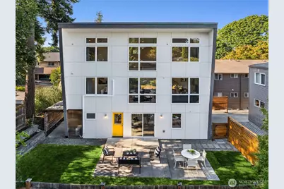 4225 26th Avenue W, Seattle, WA 98199 - Photo 1