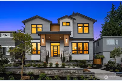 2526 35th Avenue W, Seattle, WA 98199 - Photo 1