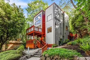 3527 E Spruce St, Seattle, WA 98122 - Photo 1