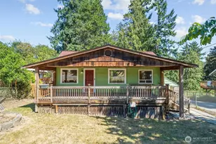 2628 Perry Ave, Bremerton, WA 98310 - Photo 1