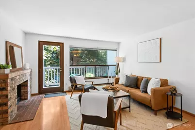 2644 S 226th Street #D203, Des Moines, WA 98198 - Photo 1