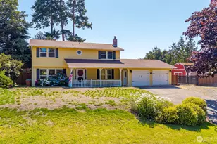 2122 Colonial Way, Oak Harbor, WA 98277 - Photo 1