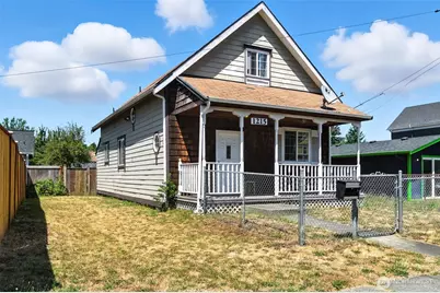 1215 S 16th Street, Tacoma, WA 98405 - Photo 1