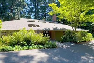 13604 NE 28th St, Bellevue, WA 98005 - Photo 1