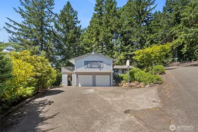 345 SE Greenwood Avenue, Chehalis, WA 98532 - Photo 1