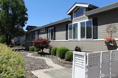 500 Mallard Lane, Longview, WA 98632 - Photo 1