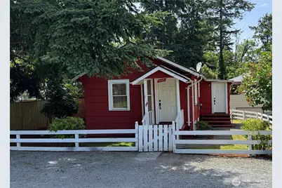 9715 37th Avenue SW, Seattle, WA 98126 - Photo 1