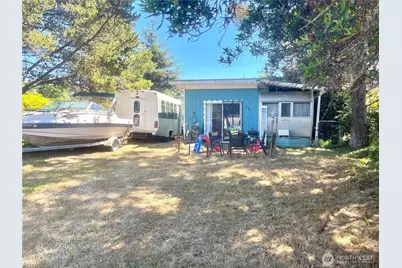 847 San Antonio Court NE, Ocean Shores, WA 98569 - Photo 1