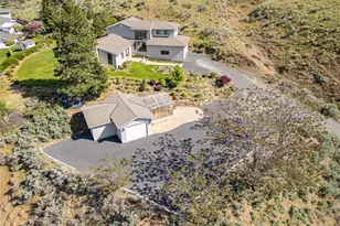 1811 Skyline Dr, Wenatchee, WA 98801 - Photo 1