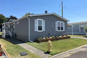 520 Troutdale Ave, College Place, WA 99324 - Photo 1