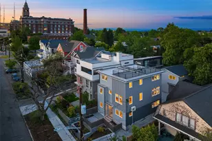 332 17th Ave, Seattle, WA 98122 - Photo 1