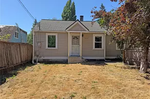 4115 W I St, Bremerton, WA 98312 - Photo 1
