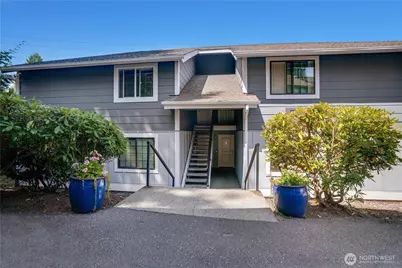 5822 N 35th Street #E17, Tacoma, WA 98407 - Photo 1