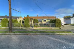 920 E 31st St, Bremerton, WA 98310 - Photo 1
