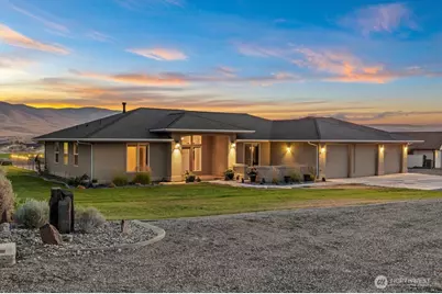 827 Desert Aire Drive SW, Mattawa, WA 99349 - Photo 1