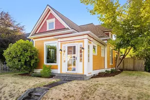 1915 H St, Bellingham, WA 98225 - Photo 1