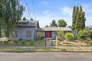 612 7th St SW, Puyallup, WA 98371 - Photo 1