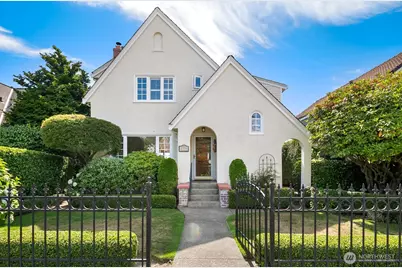 2359 Rosemont Place W, Seattle, WA 98199 - Photo 1