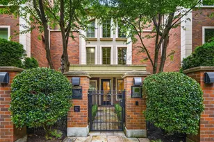 1185 Broadway Ave E, Seattle, WA 98102 - Photo 1