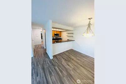 14006 SE 6th #10, Bellevue, WA 98007 - Photo 1