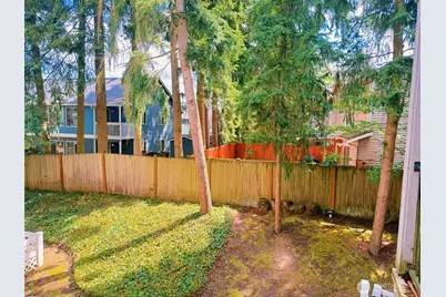 15415 35th Avenue W #B202, Lynnwood, WA 98087 - Photo 1