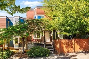 1524 E Yesler Wy, Seattle, WA 98122 - Photo 1