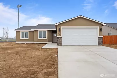 1505 7th Avenue NE, Quincy, WA 98848 - Photo 1