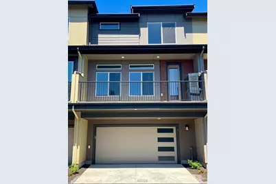 13220 NE 127th Court #D, Kirkland, WA 98034 - Photo 1