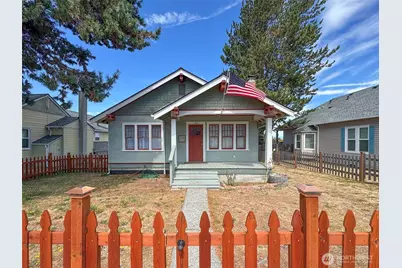 117 W 10th Street, Port Angeles, WA 98362 - Photo 1