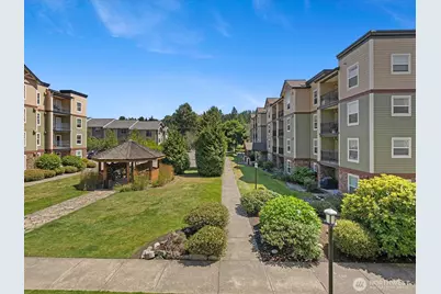 690 32nd Street #B205, Bellingham, WA 98225 - Photo 1