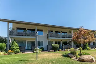 10 S Cove Ave, Wenatchee, WA 98801 - Photo 1