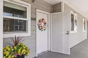 1318 37th St, Everett, WA 98201 - Photo 1