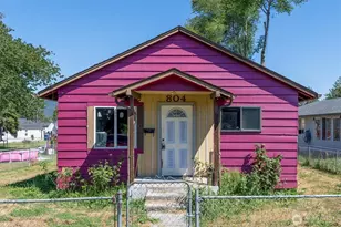 804 S 7th Ave, Kelso, WA 98626 - Photo 1