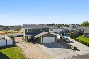 905 Sunstone Ct, Othello, WA 99344 - Photo 1