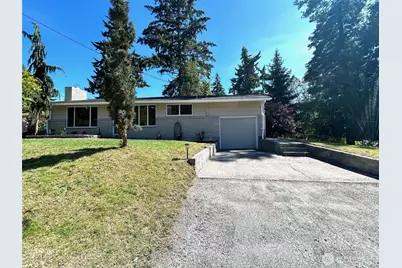 1805 N 167th Street, Shoreline, WA 98133 - Photo 1