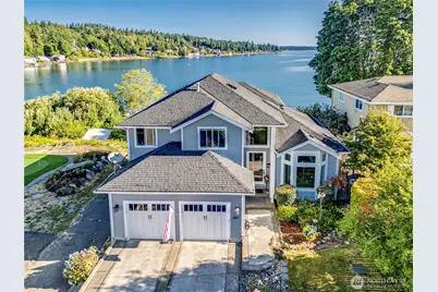 8117 SE Bay Street, Port Orchard, WA 98366 - Photo 1