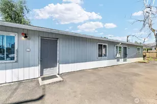 2905 Main St, Washougal, WA 98671 - Photo 1