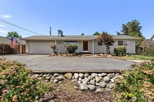 1416 S 34th Ave, Yakima, WA 98902 - Photo 1