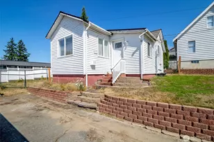 1143 Pitt Ave, Bremerton, WA 98310 - Photo 1